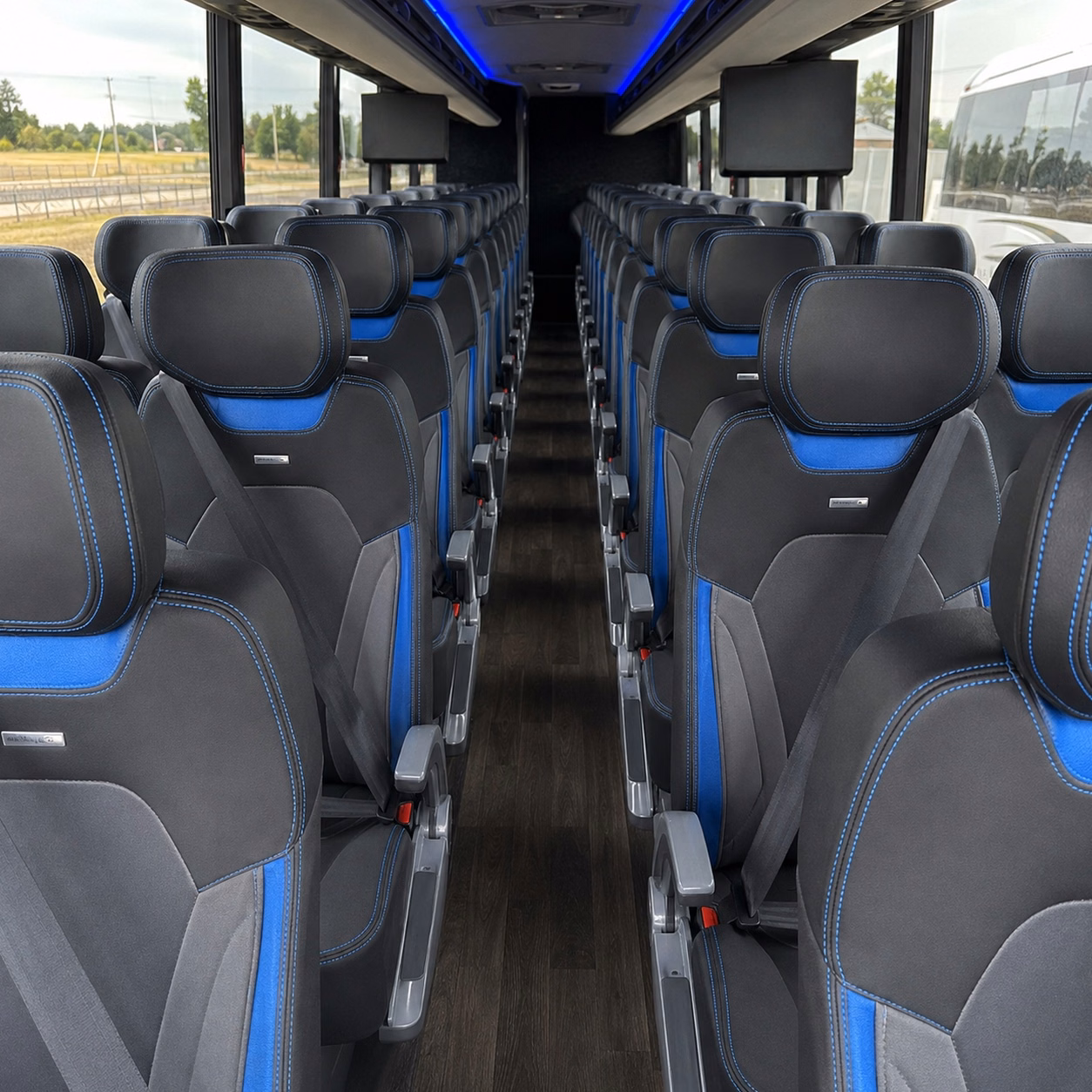compare bus rentals in woodland the easy way