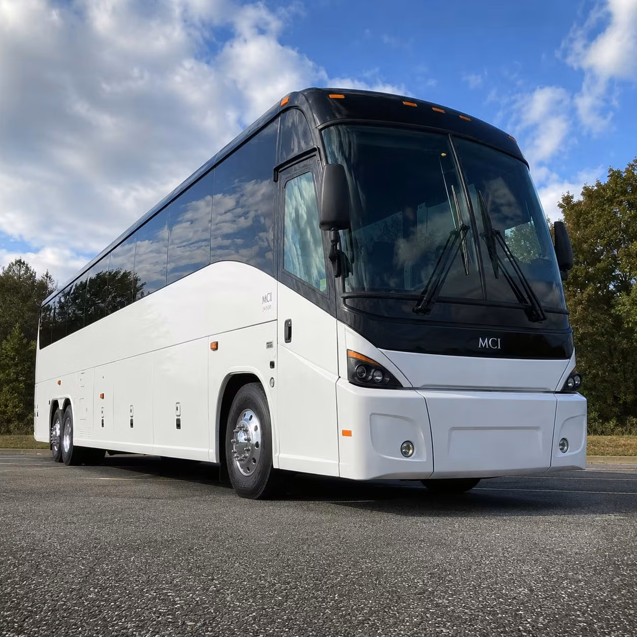 woodlandcharterbuscompany com connects you with the right bus for woodland corporate events conferences and off site team days