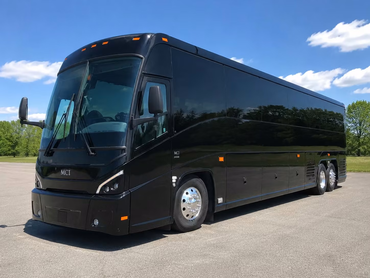 woodlandcharterbuscompany com lets you book woodland airport transfers without the guesswork